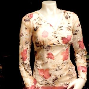 long sleeve Soft comfortable and Tag says Large, actually to size 12